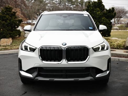 Used 2023 BMW X1 xDrive28i image 13