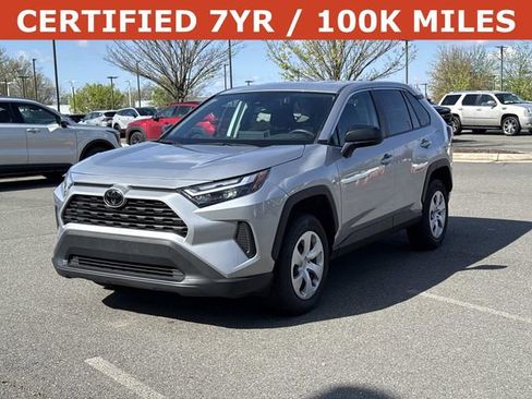 Used 2024 Toyota RAV4 LE image 5