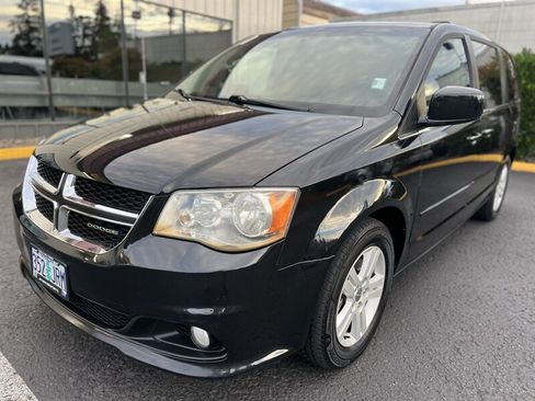 Used 2012 Dodge Grand Caravan Crew w/ Crew Value Pkg FWD image 1