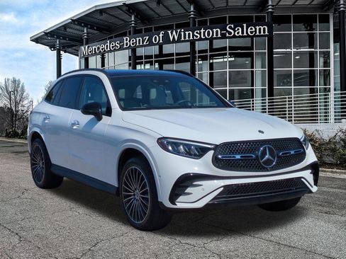 Certified 2026 Mercedes-Benz GLC 300 4MATIC image 1