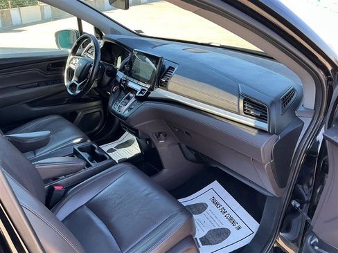 Used 2018 Honda Odyssey Touring image 40