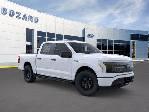 New 2025 Ford F150 Lightning XLT AWD/4WD image 9