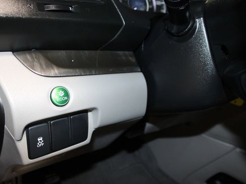 Used 2012 Honda CR-V EX-L image 20