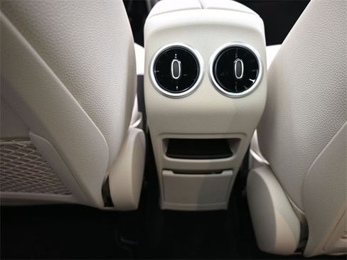 New 2026 Mercedes-Benz GLA 250 image 22