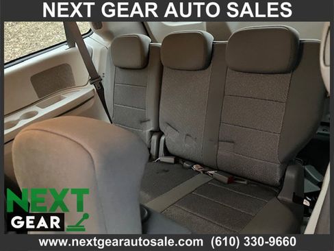 Used 2009 Dodge Grand Caravan SE image 8
