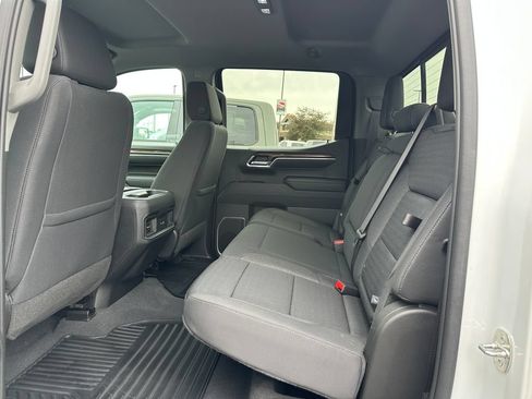 Certified 2023 Chevrolet Silverado 1500 RST w/ Convenience Package II AWD/4WD image 15