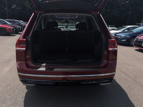 Used 2019 Volkswagen Atlas SEL R-Line AWD/4WD image 11