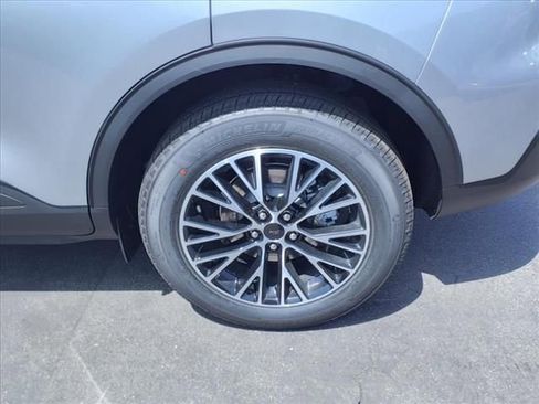 New 2024 Ford Escape SE image 5