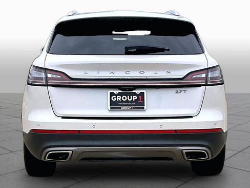 Used 2019 Lincoln Nautilus Reserve FWD image 5