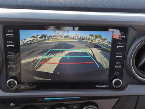 Certified 2022 Toyota Tacoma TRD Sport image 25