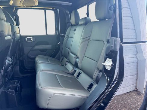 New 2026 Jeep Gladiator Mojave AWD/4WD image 11