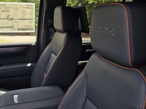 New 2026 GMC Yukon AT4 w/ AT4 Premium Plus Package AWD/4WD image 18