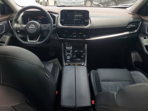 Certified 2023 Nissan Rogue Platinum w/ Platinum Premium Package FWD image 20