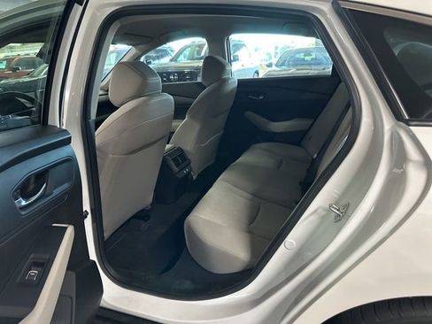 Used 2025 Honda Accord LX image 9
