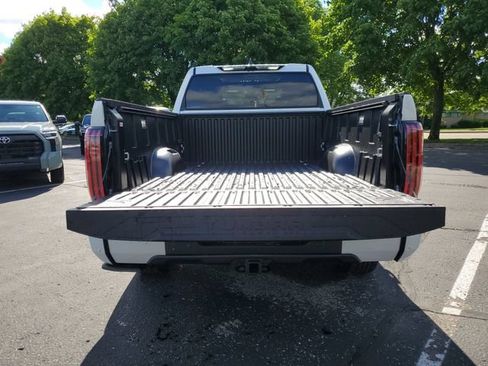 New 2026 Toyota Tundra Platinum AWD/4WD image 9