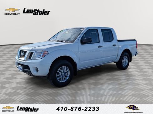 Used 2019 Nissan Frontier SV image 1