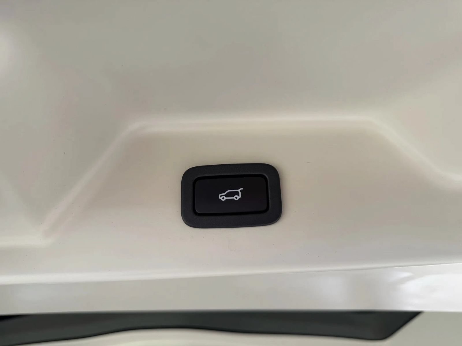 Used 2019 Land Rover Range Rover HSE AWD/4WD image 32