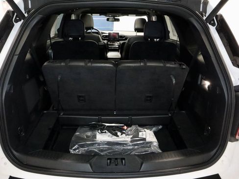 Certified 2023 Ford Explorer ST-Line w/ Class IV Trailer Tow Package AWD/4WD image 15