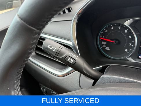 Used 2020 Chevrolet Equinox LT w/ Driver Convenience Package AWD/4WD image 18