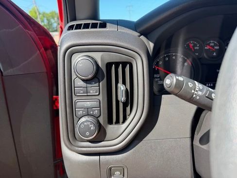 Used 2024 Chevrolet Silverado 1500 Custom AWD/4WD image 21