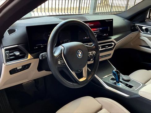 Used 2023 BMW i4 eDrive35 w/ Premium Package RWD image 17