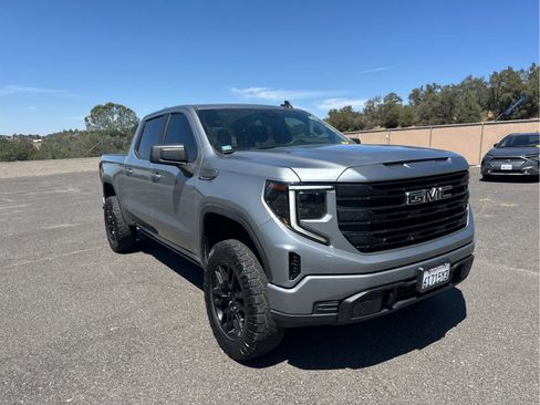 Used 2024 GMC Sierra 1500 Pro w/ Graphite Edition AWD/4WD image 3