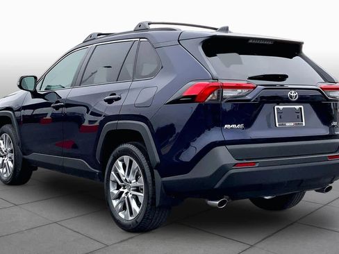 Used 2023 Toyota RAV4 XLE Premium FWD image 12