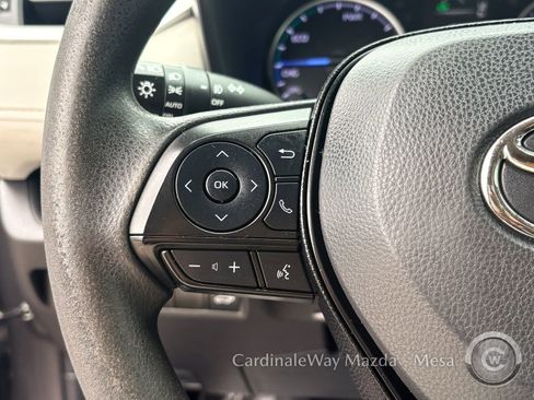 Used 2021 Toyota RAV4 XLE image 20