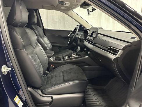 Used 2022 Mitsubishi Outlander SE AWD/4WD image 58