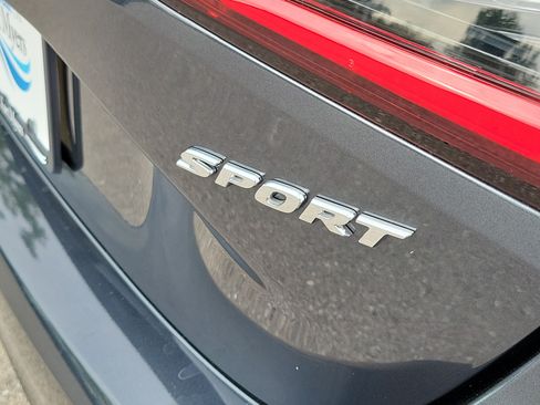 Used 2025 Honda Civic Sport image 7