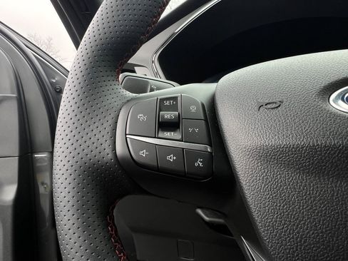 Used 2025 Ford Escape ST-Line Select w/ Tech Pack #2 image 24