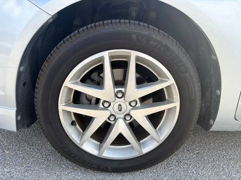 Used 2012 Ford Fusion SEL FWD image 16