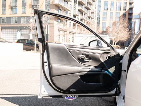 Used 2020 Lexus ES 350 F Sport w/ Accessory Package 2 image 41