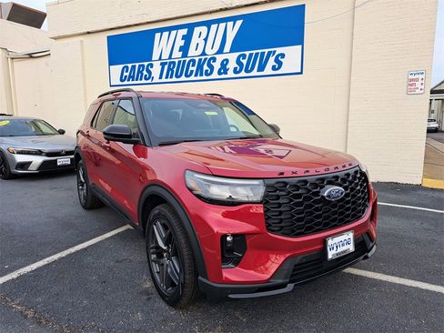 New 2026 Ford Explorer ST-Line w/ ST-Line Street Pack image 1