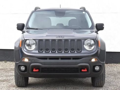 Used 2016 Jeep Renegade Trailhawk w/ Premium Trailhawk Package AWD/4WD image 7