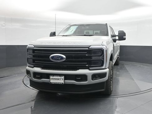 New 2026 Ford F350 Platinum w/ FX4 Off-Road Package AWD/4WD image 5