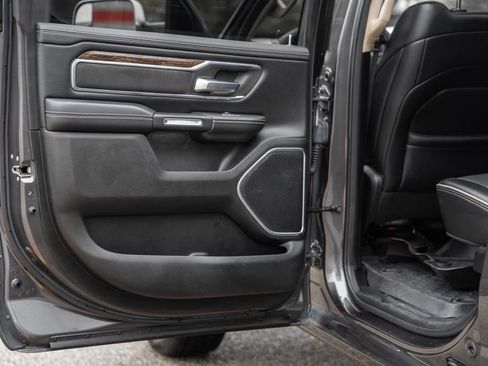 Used 2019 RAM 1500 Laramie image 49