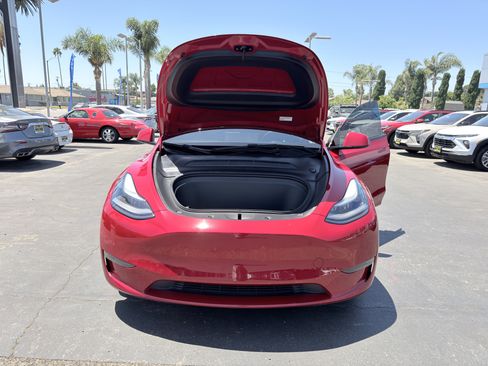 Used 2022 Tesla Model Y Performance AWD/4WD image 42