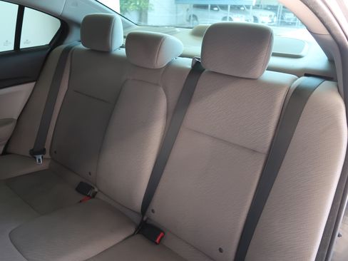 Used 2013 Honda Civic LX image 29