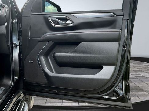 Used 2024 Chevrolet Tahoe RST w/ Luxury Package image 27