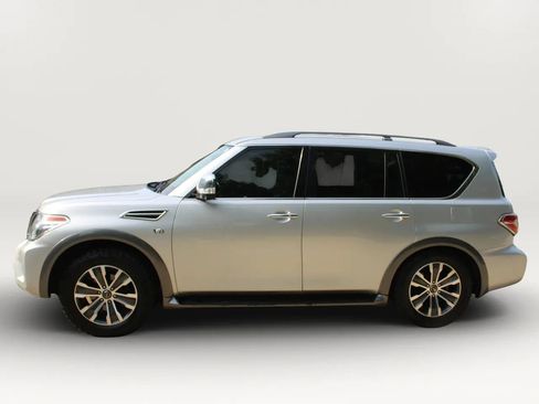 Used 2019 Nissan Armada SL w/ Premium Package AWD/4WD image 5