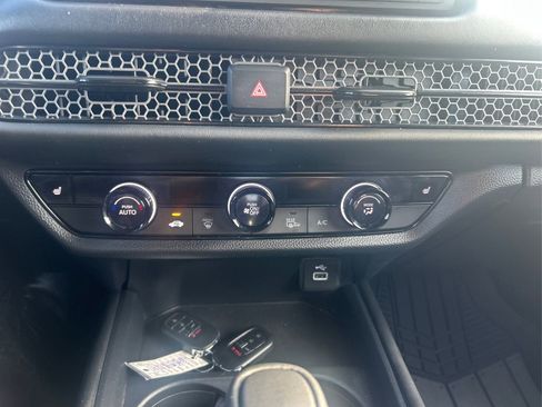 Used 2024 Honda HR-V Sport image 35