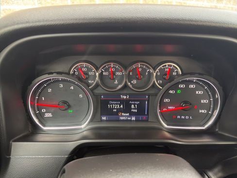 Used 2020 Chevrolet Silverado 3500 LT image 14