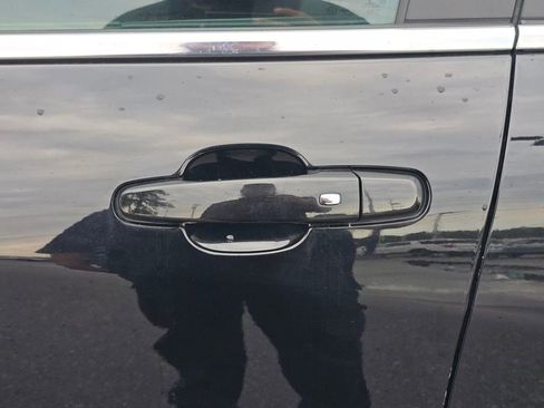 Used 2022 Chevrolet Equinox LT image 11