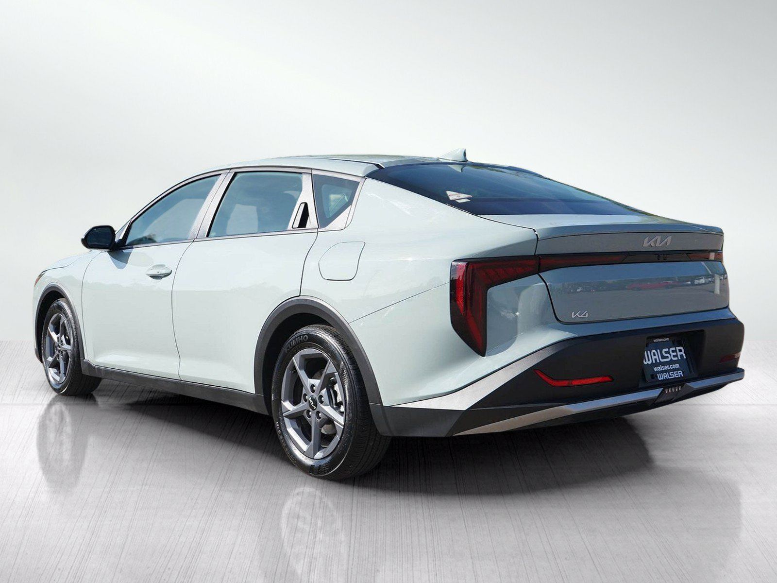 Used 2025 Kia K4 FWD image 3