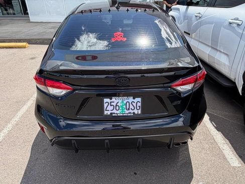 Certified 2025 Toyota Corolla SE FWD image 5