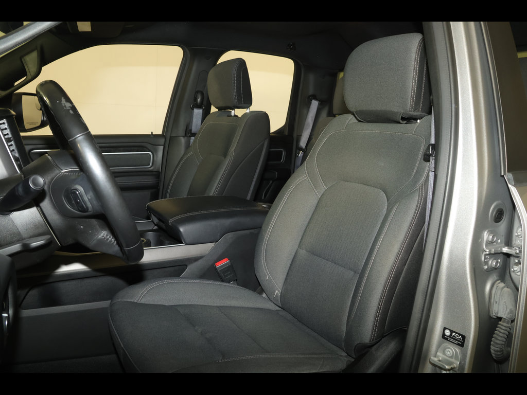 Used 2022 RAM 1500 Big Horn AWD/4WD image 24