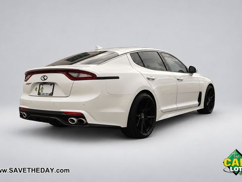 Used 2019 Kia Stinger Premium RWD image 8