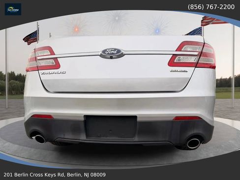 Used 2016 Ford Taurus SE FWD image 35