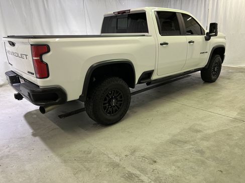 Certified 2025 Chevrolet Silverado 2500 ZR2 w/ Technology Package AWD/4WD image 11